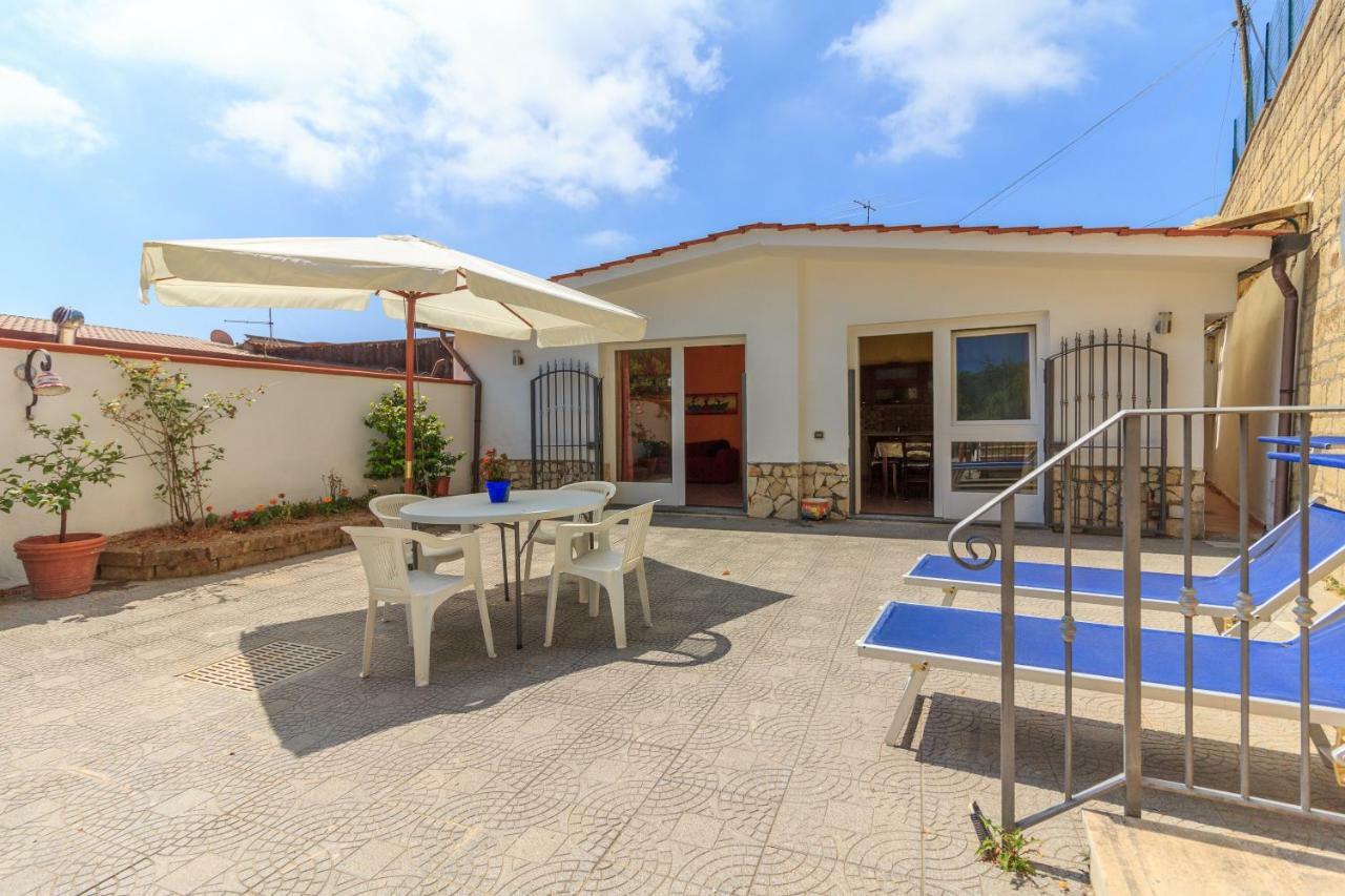 Bella Briana Villa Massa Lubrense Bagian luar foto